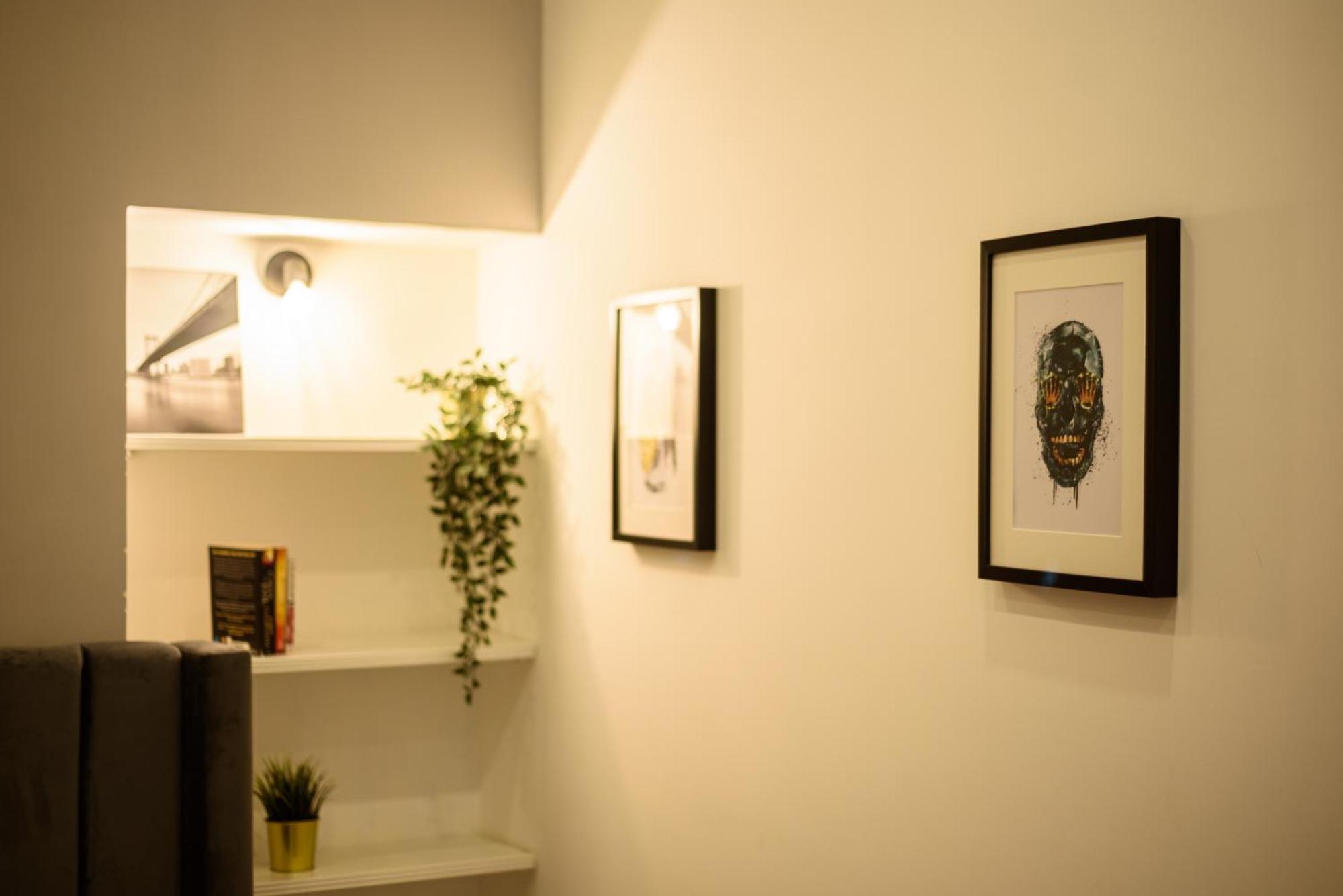 Luxury Apartment In Central City Naples Extérieur photo